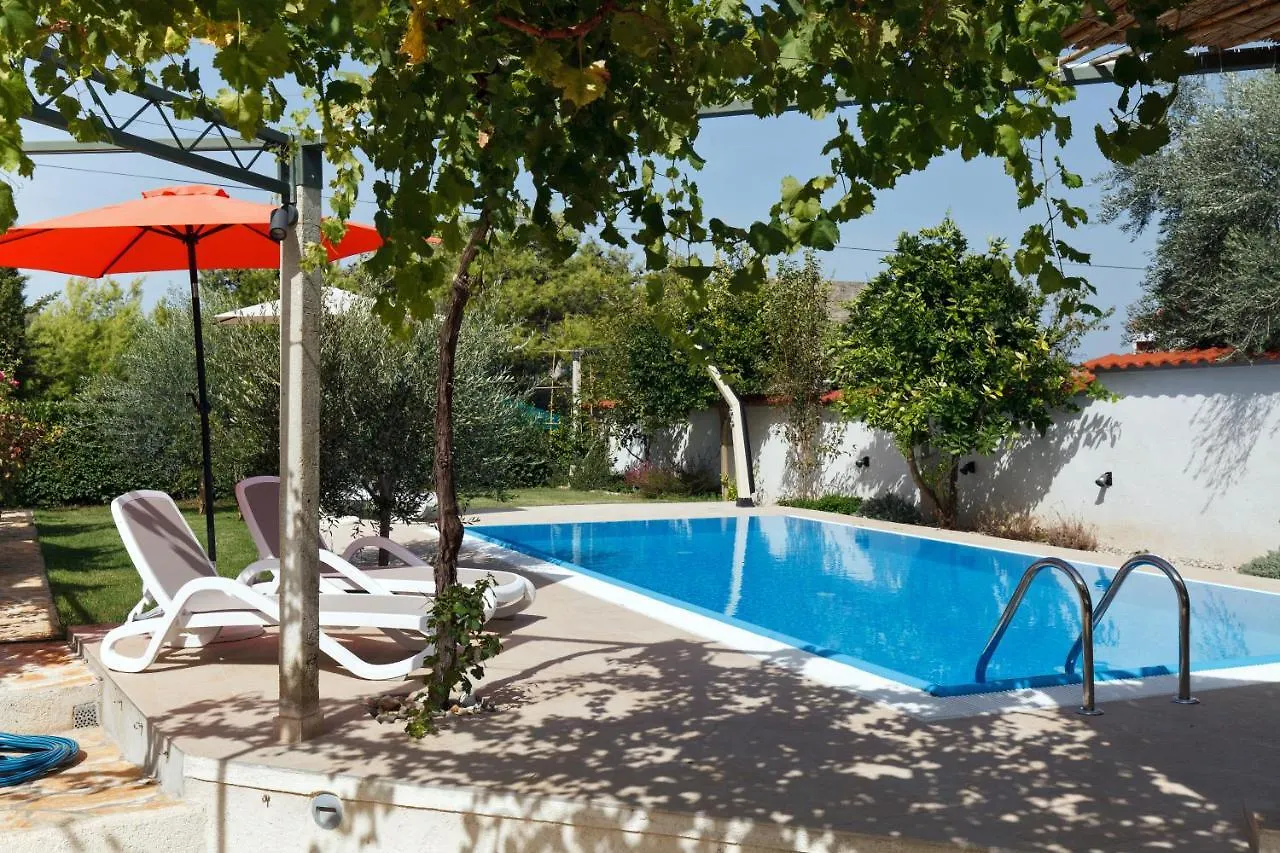 Villa Luna Sutomiscica Casa de Férias